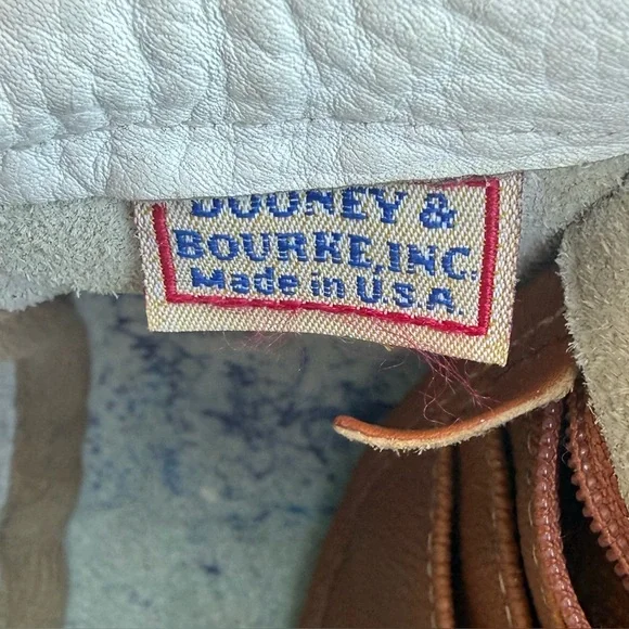 Dooney and Bourke Vintage Crossbody Bag - Picture 15 of 15